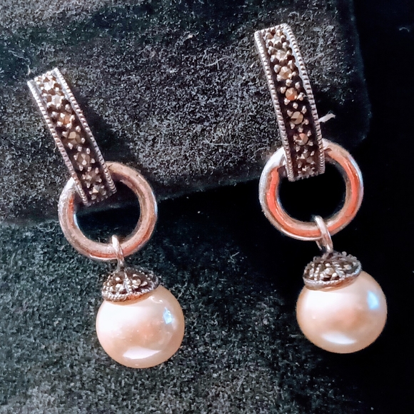 JJ Judith Jack Sterling Silver  Marcasite Drop down dangling Faux Pearl Earrings - Picture 8 of 11